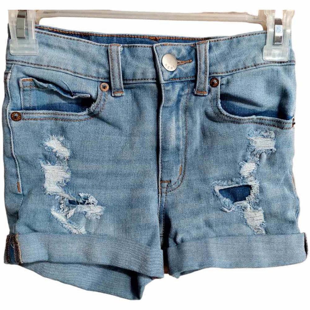 Aero Juniors Cuffed Jean Shorts, Size 2, Light Wash Distressed Denim